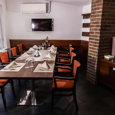 게스트하우스 Royal Trenčín